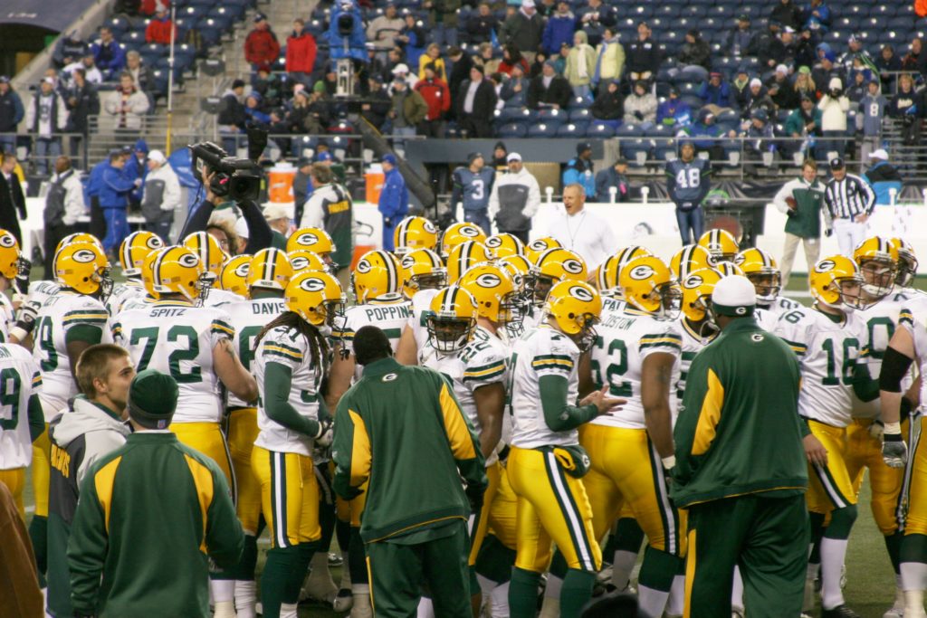 Rams vs Packers Odds, Betting Line, Point Spread & Game ...